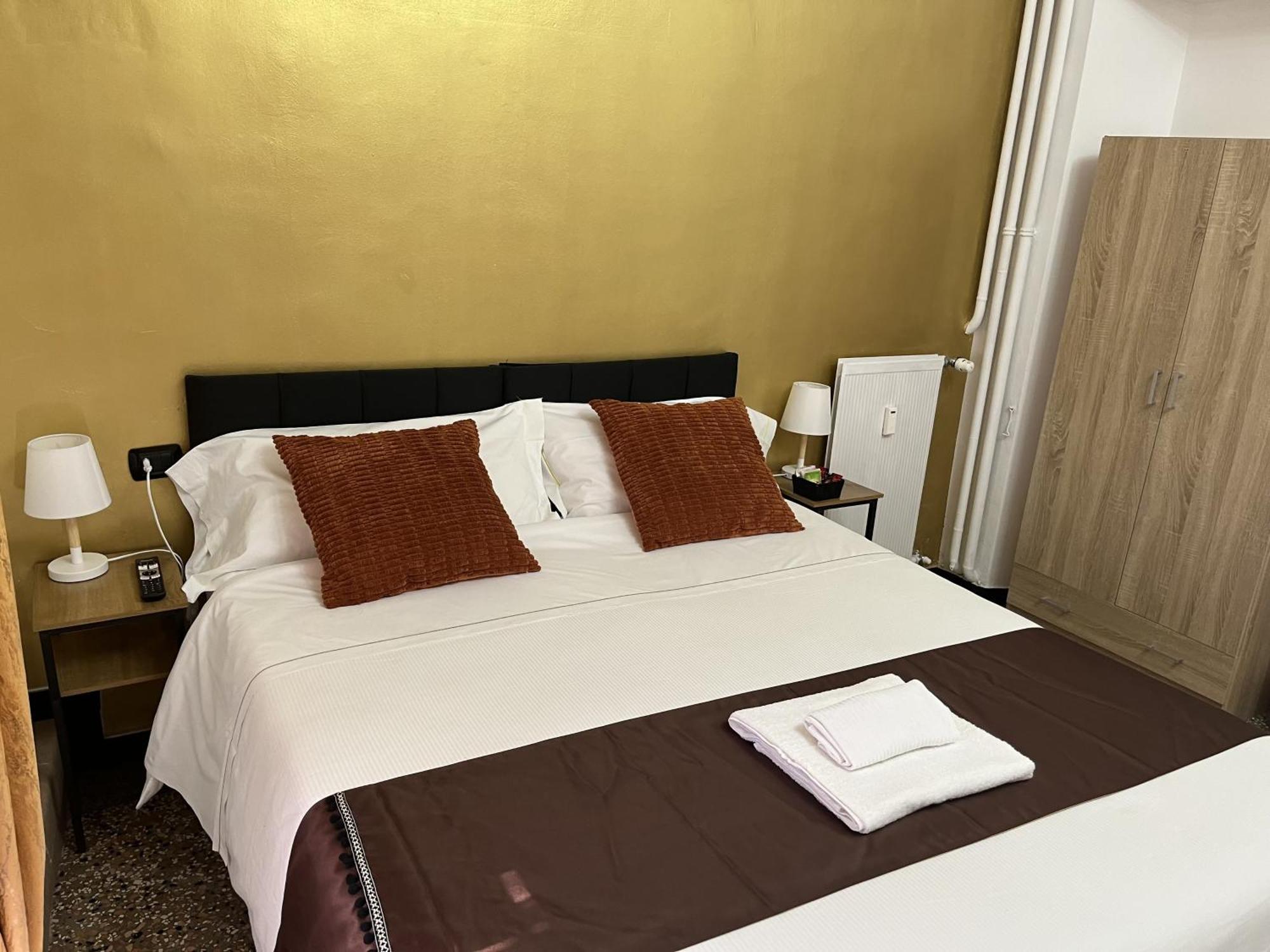 Genova Gold Rooms 外观 照片